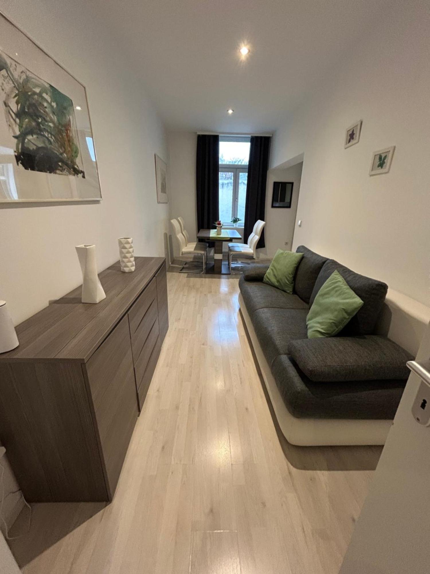 Schoene, Helle Wohnung In Stadtnaehe Wien Exteriör bild